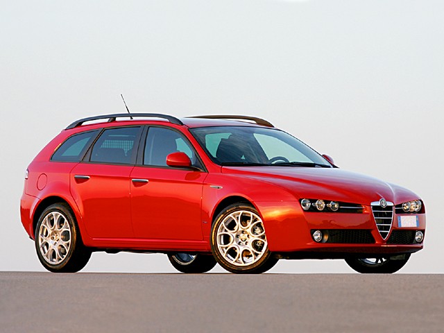 ALFA ROMEO 159 2.0 JTDm Sportwagon Distinctive ALFA ROMEO 159 2.0 JTDm Sportwagon Distinctive