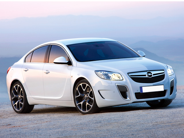 OPEL Insignia 2.8 Turbo 4x4 325CV 4 porte OPC OPEL Insignia 2.8 Turbo 4x4 325CV 4 porte OPC