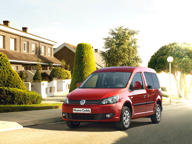 VOLKSWAGEN Caddy 3ªs. Tour. 2ª Caddy 2.0 TDI 140 CV 4Motion DSG 5p. Highline VOLKSWAGEN Caddy 3ªs. Tour. 2ª Caddy 2.0 TDI 140 CV 4Motion DSG 5p. Highline