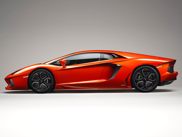 LAMBORGHINI Aventador Aventador 6.5 V12 LP700-4 LAMBORGHINI Aventador Aventador 6.5 V12 LP700-4
