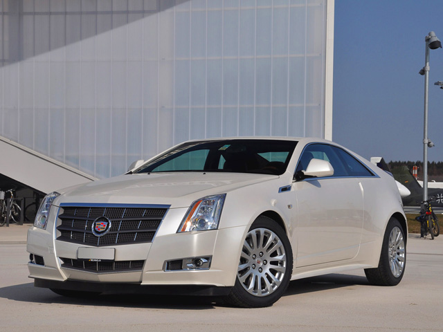 CADILLAC CTS CTS-V 6.2 V8 Coupé Supercharged CADILLAC CTS CTS-V 6.2 V8 Coupé Supercharged