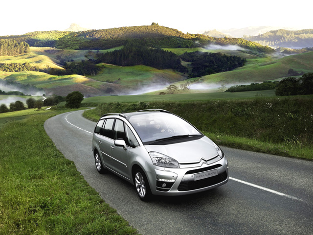 CITROEN C4 Grand Picasso 1.6 THP 155 CMP6 Exclusive CITROEN C4 Grand Picasso 1.6 THP 155 CMP6 Exclusive