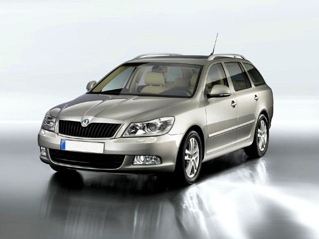 SKODA Octavia 2ª serie Octavia 1.6 TDI CR F.AP. DSG Wagon Executive SKODA Octavia 2ª serie Octavia 1.6 TDI CR F.AP. DSG Wagon Executive
