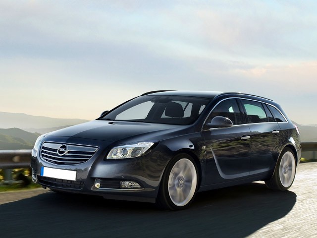 OPEL Insignia 2.0 BiTurbo CDTI 4x4 Sports Tourer aut. Cosmo OPEL Insignia 2.0 BiTurbo CDTI 4x4 Sports Tourer aut. Cosmo