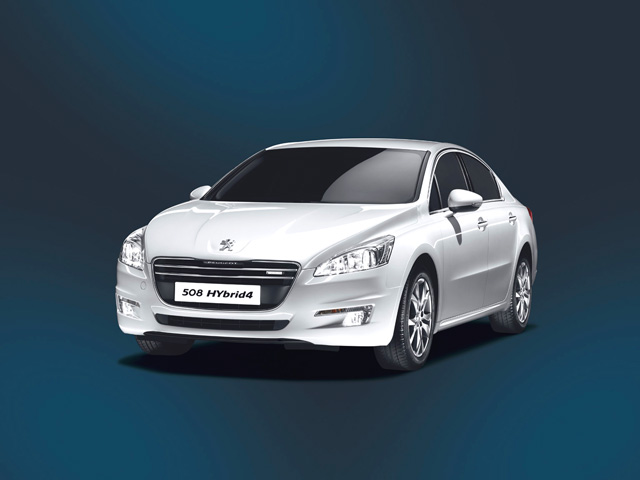 Peugeot 508 HYbrid4 Allure (2012)