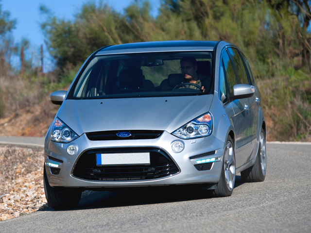 FORD S-Max Bs S-Max 1.6 TDCi 115CV S&S Nav 7 posti Bs. FORD S-Max Bs S-Max 1.6 TDCi 115CV S&S Nav 7 posti Bs.