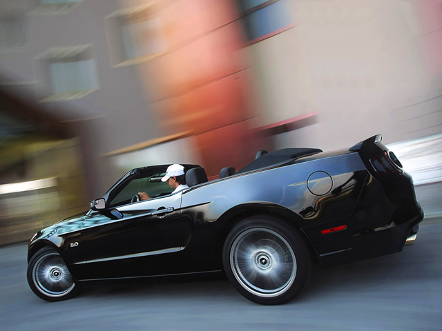 MUSTANG Mustang Mustang V6 Premium Convertibile MUSTANG Mustang Mustang V6 Premium Convertibile