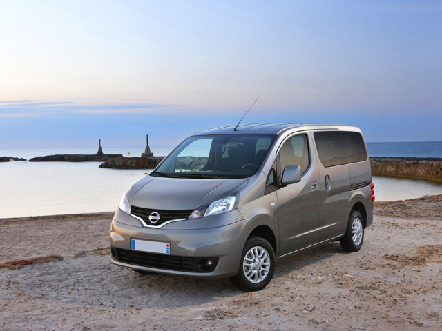 NISSAN Evalia Evalia 1.5 dCi 8V 90 CV Acenta Plus Safety Pack NISSAN Evalia Evalia 1.5 dCi 8V 90 CV Acenta Plus Safety Pack