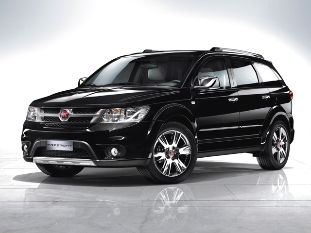 FIAT Freemont Freemont 2.0 Mjt 170 CV 4x4 aut. Park Avenue FIAT Freemont Freemont 2.0 Mjt 170 CV 4x4 aut. Park Avenue