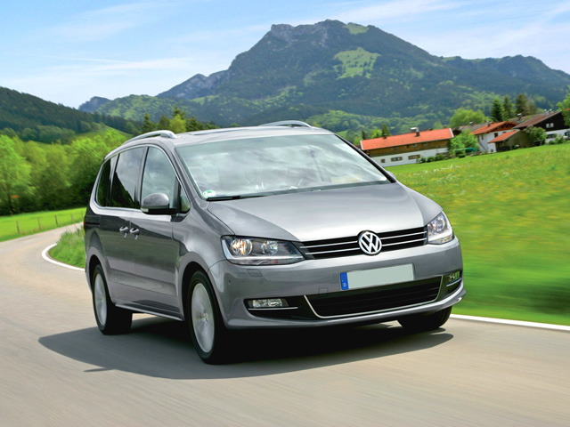 VOLKSWAGEN Sharan 2ª serie Sharan 2.0 TDI 177 CV DSG Highline BlueMotion Technology VOLKSWAGEN Sharan 2ª serie Sharan 2.0 TDI 177 CV DSG Highline BlueMotion Technology