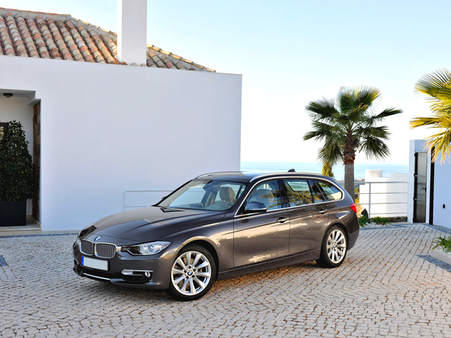 BMW Serie 3 (F30/F31) 320d Eff. Dynamics Touring Business aut. BMW Serie 3 (F30/F31) 320d Eff. Dynamics Touring Business aut.