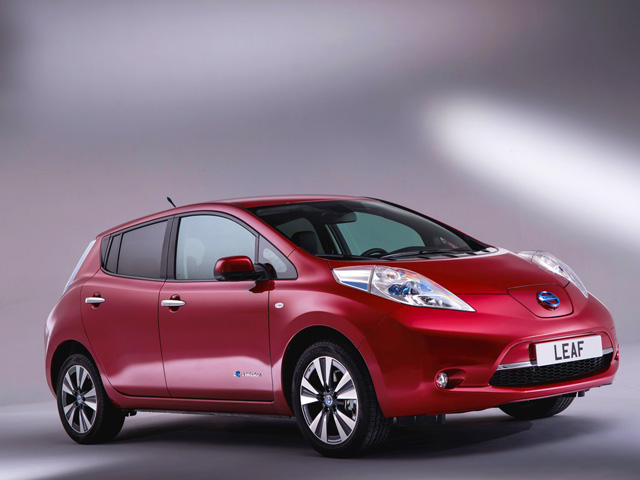 NISSAN Leaf Leaf Elettrico Sincrono Trifase Visia Flex NISSAN Leaf Leaf Elettrico Sincrono Trifase Visia Flex