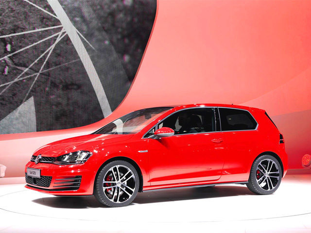 VOLKSWAGEN Golf 7ª serie Golf GTD 2.0 TDI DSG 3p. BlueMotion Technology VOLKSWAGEN Golf 7ª serie Golf GTD 2.0 TDI DSG 3p. BlueMotion Technology