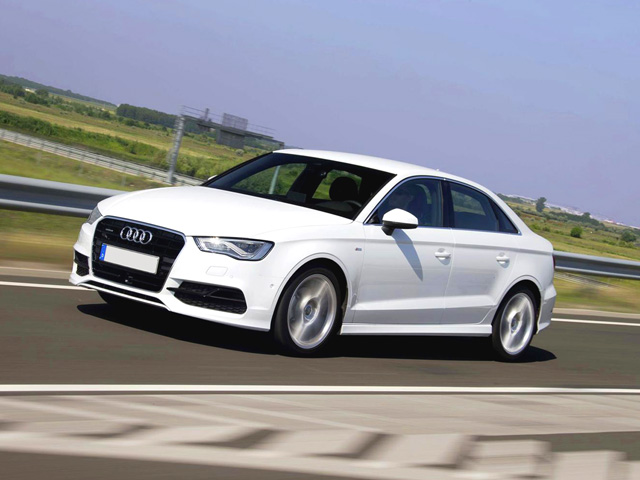 AUDI A3 3ª serie A3 Sedan 1.4 TFSI COD S tronic Ambition AUDI A3 3ª serie A3 Sedan 1.4 TFSI COD S tronic Ambition