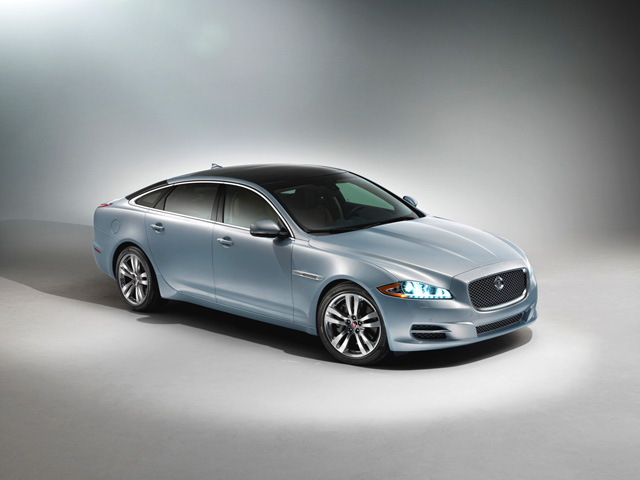 JAGUAR XJ (X351) XJ 3.0 V6 S/C Luxury JAGUAR XJ (X351) XJ 3.0 V6 S/C Luxury
