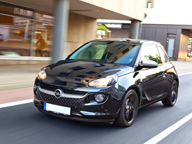 OPEL Adam 1.2 70 CV White/Black Link OPEL Adam 1.2 70 CV White/Black Link