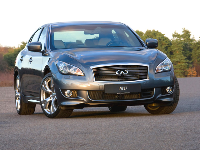 INFINITI Q70 3.0 diesel S INFINITI Q70 3.0 diesel S
