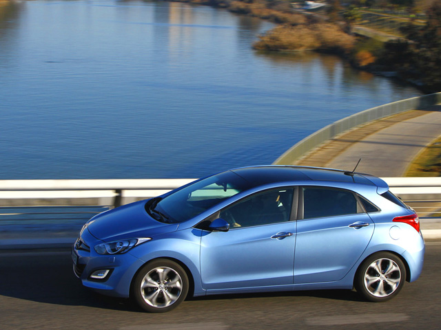 HYUNDAI i30 2ª serie i30 1.6 CRDi 128 CV 5p. Go! Brasil HYUNDAI i30 2ª serie i30 1.6 CRDi 128 CV 5p. Go! Brasil