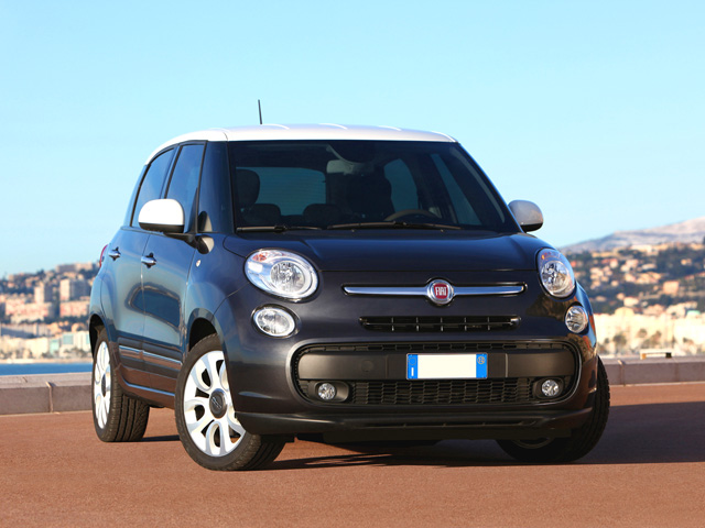 FIAT 500L 500L 1.6 Multijet 120 CV Beats FIAT 500L 500L 1.6 Multijet 120 CV Beats