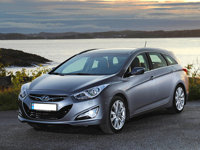 HYUNDAI i40 i40 Wagon 1.7 CRDi 115CV Business HYUNDAI i40 i40 Wagon 1.7 CRDi 115CV Business