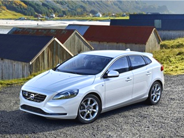 VOLVO V40 V40 D2 1.6 Powershift Volvo Ocean Race VOLVO V40 V40 D2 1.6 Powershift Volvo Ocean Race