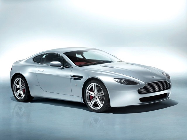 ASTON MARTIN V8 Vantage V8 Vantage Coupé Sportshift ASTON MARTIN V8 Vantage V8 Vantage Coupé Sportshift