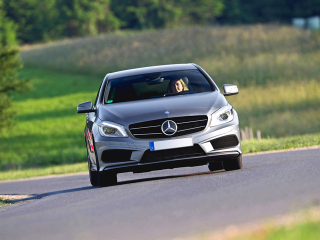 MERCEDES Classe A (W176) A 200 CDI Automatic Dark Night Edition MERCEDES Classe A (W176) A 200 CDI Automatic Dark Night Edition
