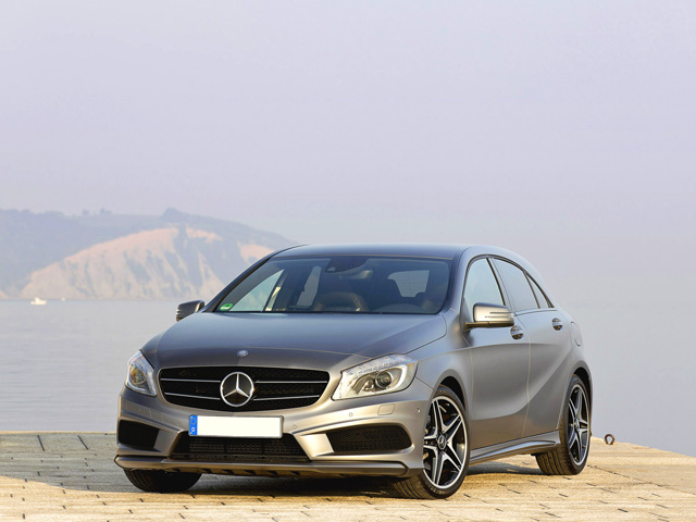 MERCEDES Classe A (W176) A 220 4Matic Automatic Night Edition MERCEDES Classe A (W176) A 220 4Matic Automatic Night Edition