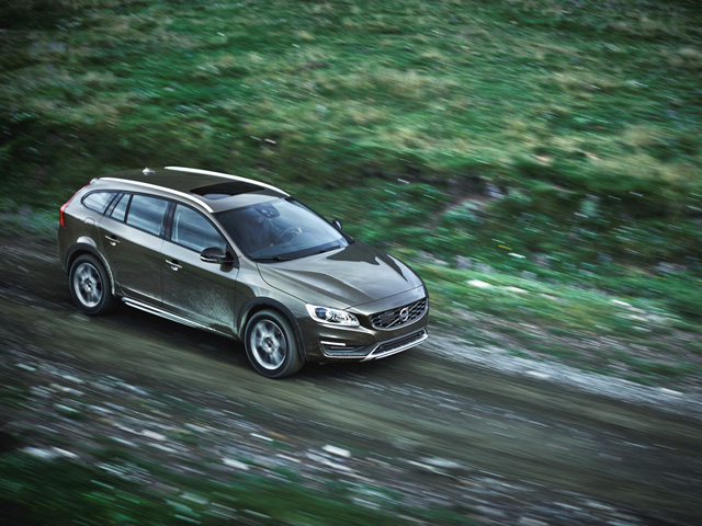 VOLVO V60 Cross Country V60 Cross Country D4 AWD Geartronic Business VOLVO V60 Cross Country V60 Cross Country D4 AWD Geartronic Business