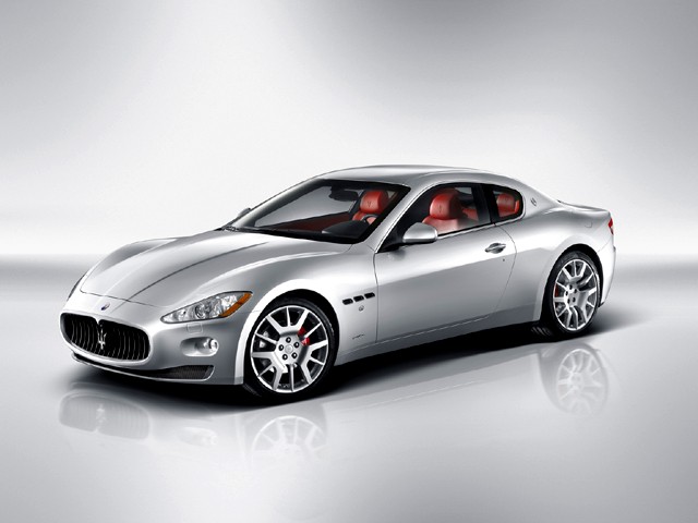 MASERATI GranTurismo 4.2 V8 MASERATI GranTurismo 4.2 V8