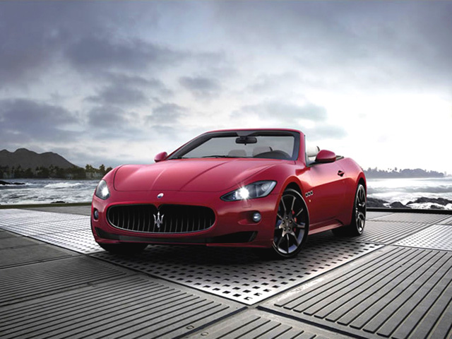 MASERATI GranCabrio 4.7 V8 Sport MASERATI GranCabrio 4.7 V8 Sport