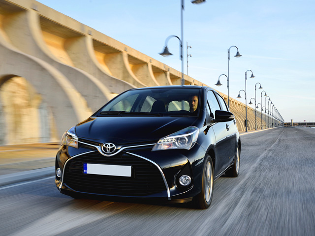 TOYOTA Yaris 3ª serie Yaris 1.4 D-4D 5 porte Lounge TOYOTA Yaris 3ª serie Yaris 1.4 D-4D 5 porte Lounge