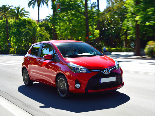 TOYOTA Yaris 3ª serie Yaris 1.3 5 porte Style Multidrive S TOYOTA Yaris 3ª serie Yaris 1.3 5 porte Style Multidrive S