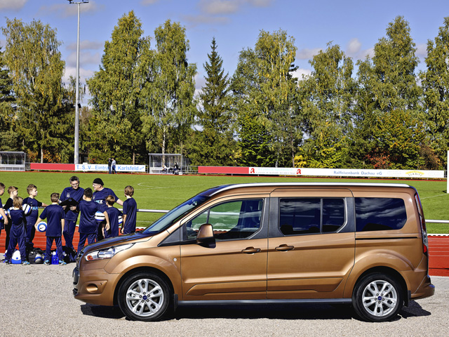 FORD Tourneo Connect 2ªs Tourneo Connect7 1.5 TDCi 120 CV Plus FORD Tourneo Connect 2ªs Tourneo Connect7 1.5 TDCi 120 CV Plus