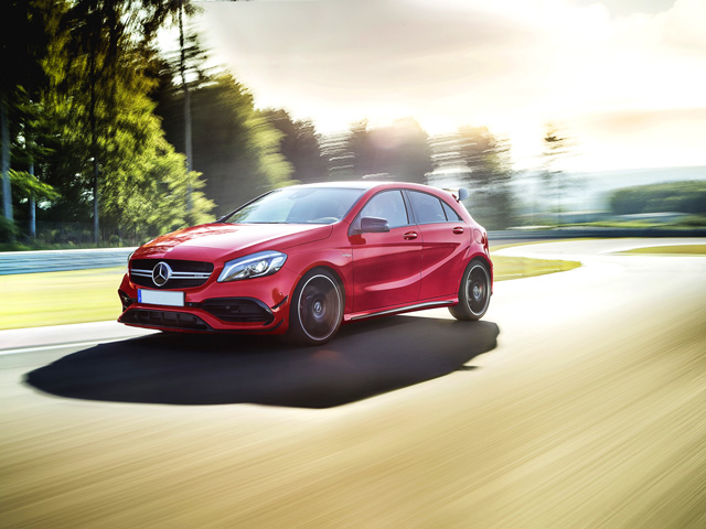MERCEDES Classe A (W176) A 45 AMG 4Matic Automatic MERCEDES Classe A (W176) A 45 AMG 4Matic Automatic