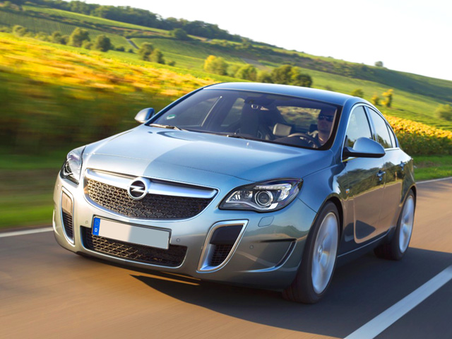 OPEL Insignia 2.8 Turbo 4x4 325CV 4 porte aut. OPC OPEL Insignia 2.8 Turbo 4x4 325CV 4 porte aut. OPC