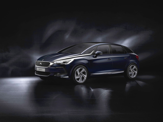 DS DS5 DS5 Hybrid 4x4 So Chic DS DS5 DS5 Hybrid 4x4 So Chic
