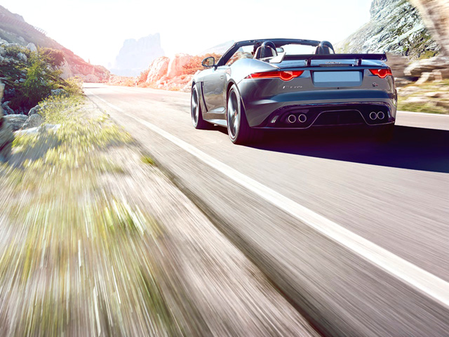 JAGUAR F-Type (X152) F-Type SVR 5.0 V8 aut. AWD Convertibile JAGUAR F-Type (X152) F-Type SVR 5.0 V8 aut. AWD Convertibile
