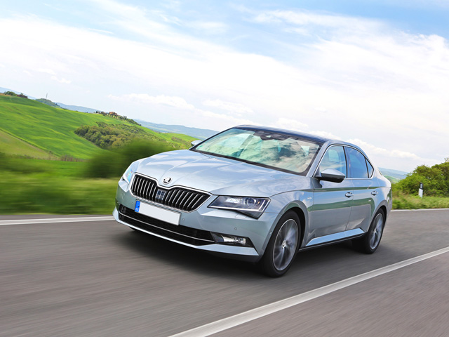 SKODA Superb 3ª serie Superb 1.6 TDI SCR Ambition GreenLine SKODA Superb 3ª serie Superb 1.6 TDI SCR Ambition GreenLine